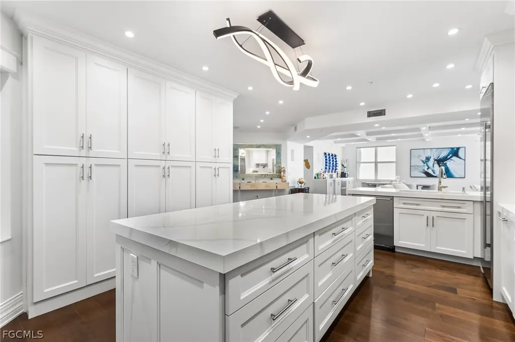 14250 Royal Harbour Court Fort Myers FL 33908