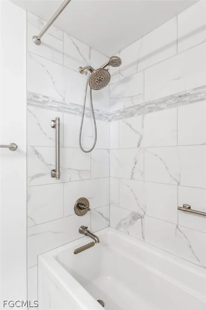 14250 Royal Harbour Court Fort Myers FL 33908