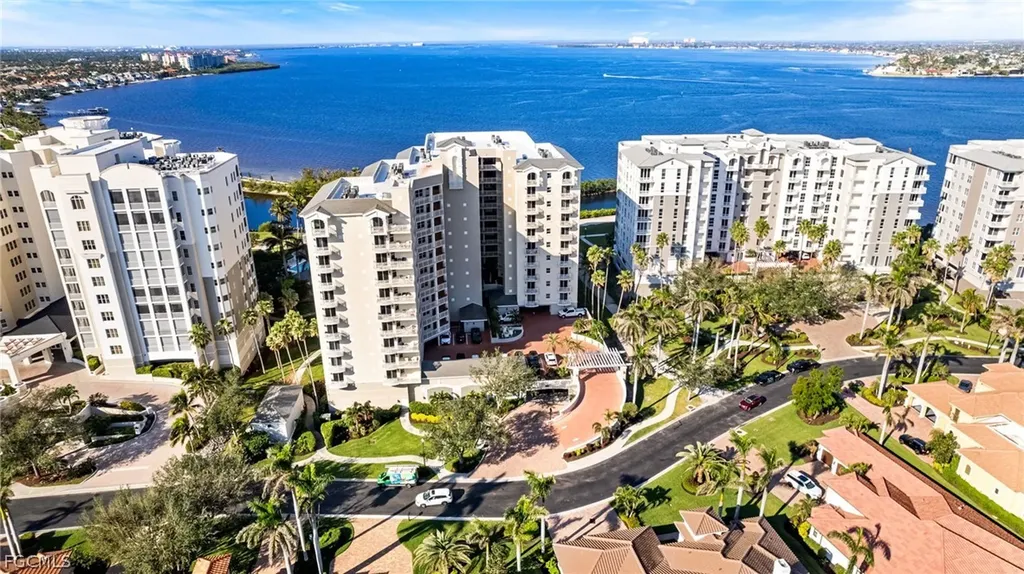 14250 Royal Harbour Court Fort Myers FL 33908