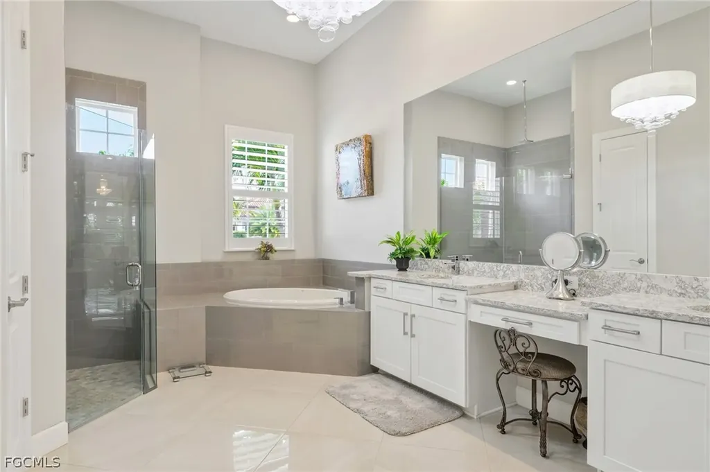 9345 Tulipano Terrace Naples FL 34119