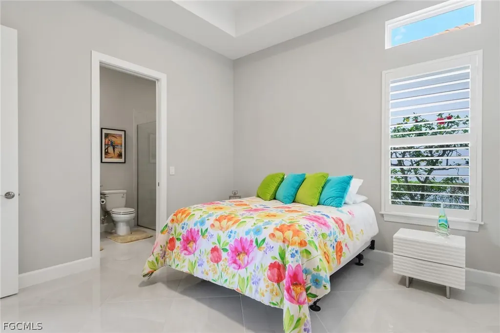 9345 Tulipano Terrace Naples FL 34119