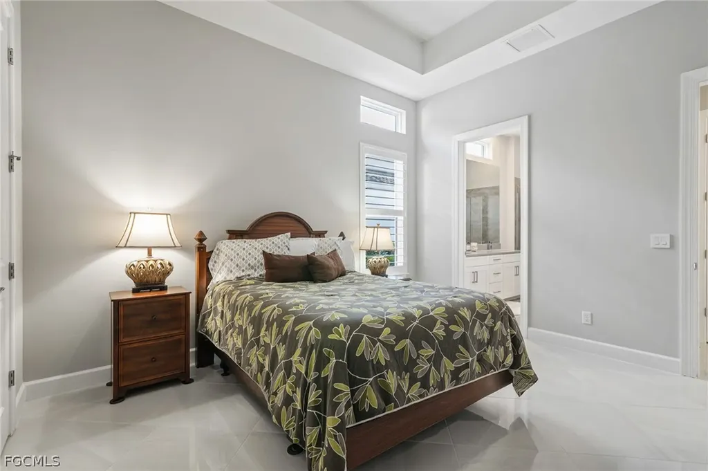 9345 Tulipano Terrace Naples FL 34119
