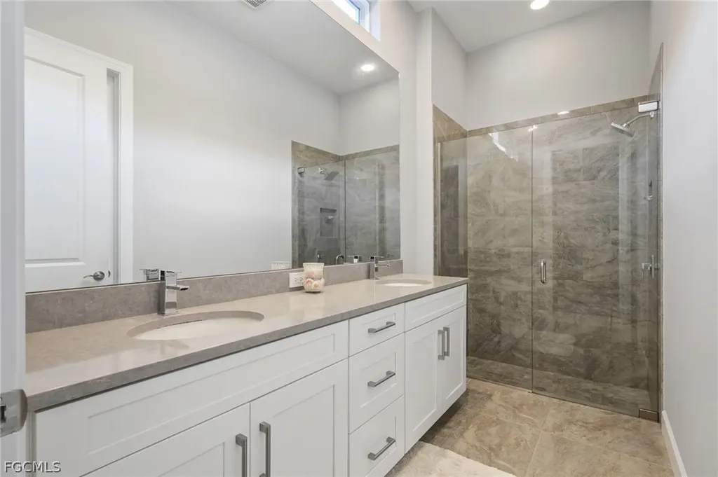 9345 Tulipano Terrace Naples FL 34119