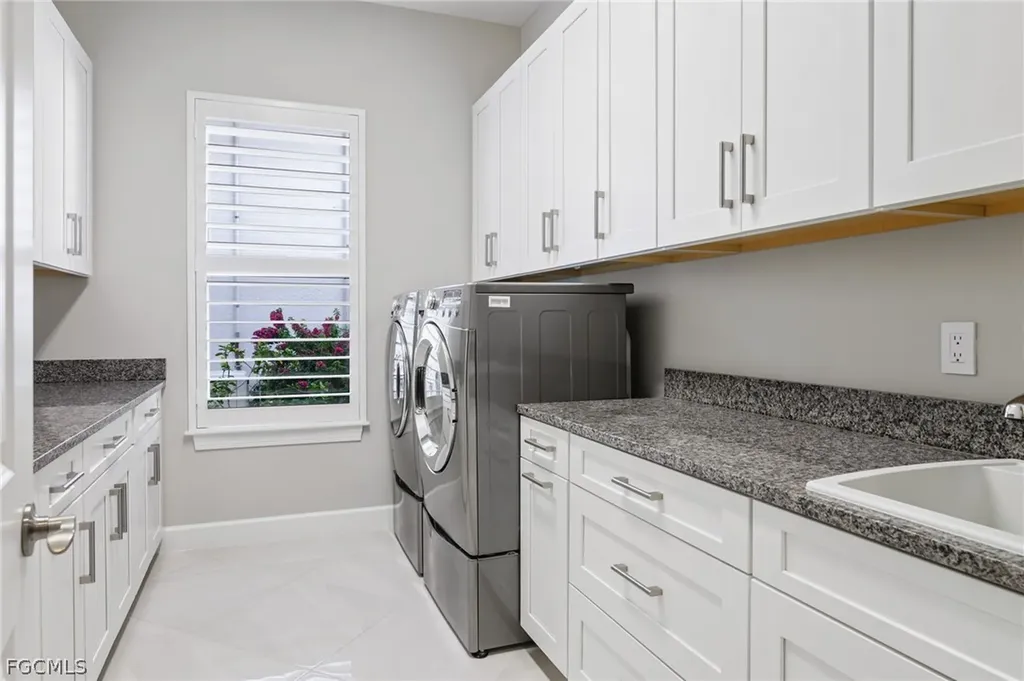 9345 Tulipano Terrace Naples FL 34119