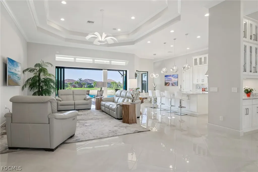 9345 Tulipano Terrace Naples FL 34119