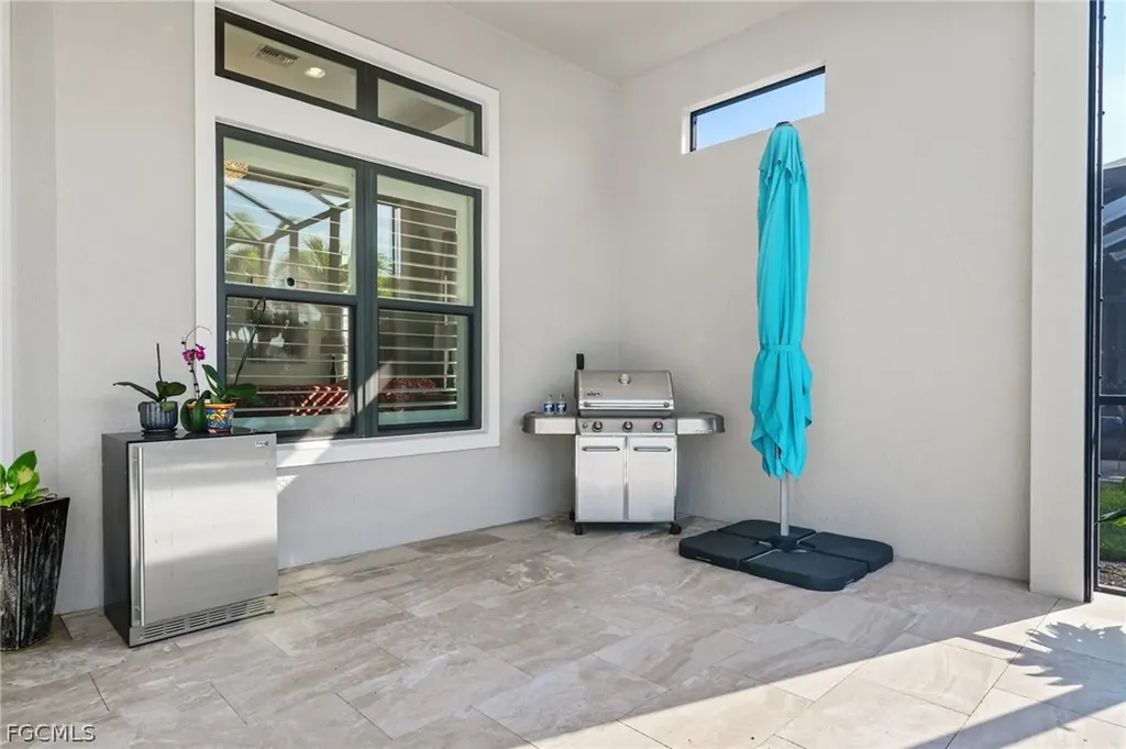 9345 Tulipano Terrace Naples FL 34119