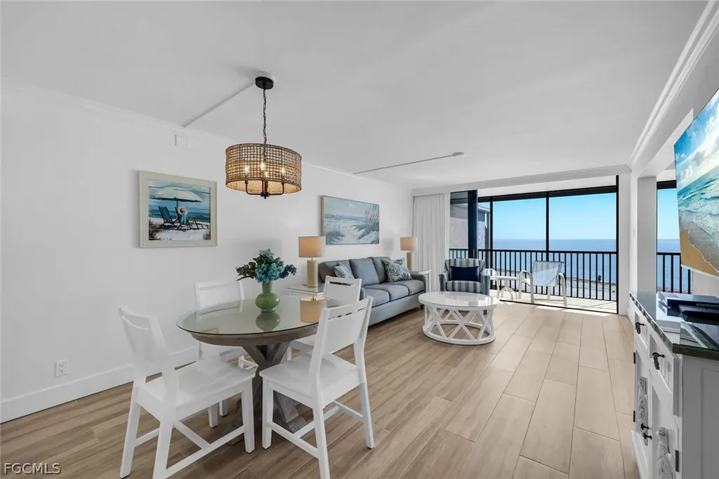 Sanibel FL, 1501 Middle Gulf Drive, Unit 406A