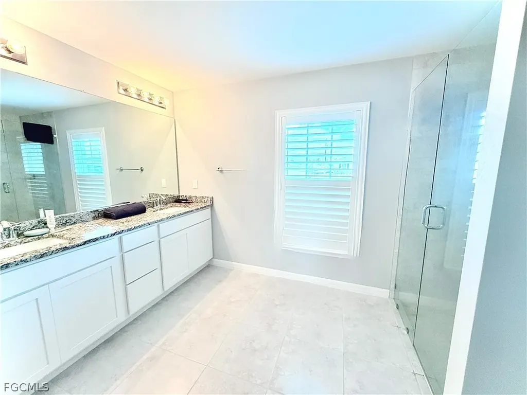 428 NW 13th Terrace Cape Coral FL 33993