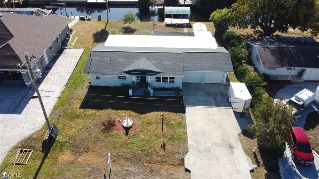 1930 Indian Creek Drive North Fort Myers FL 33917