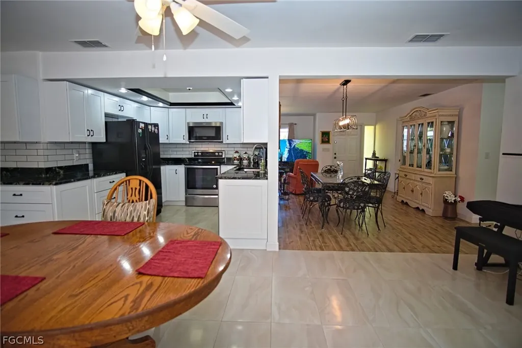 1930 Indian Creek Drive North Fort Myers FL 33917
