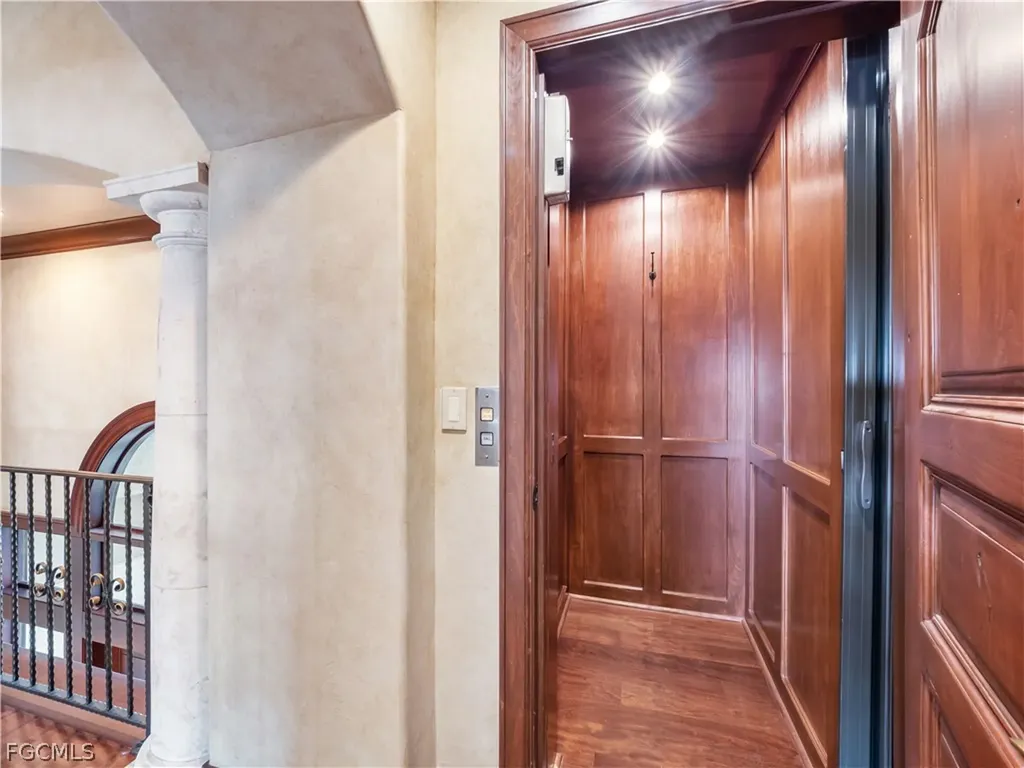 3767 W Gulf Drive Sanibel FL 33957