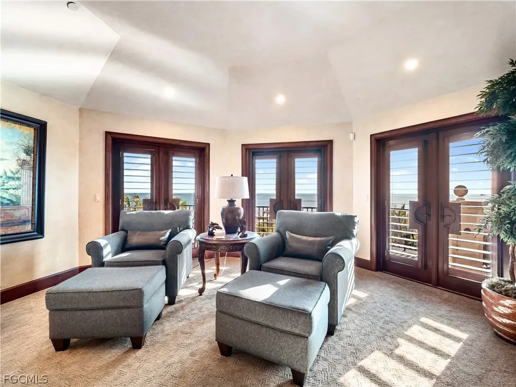 3767 W Gulf Drive Sanibel FL 33957