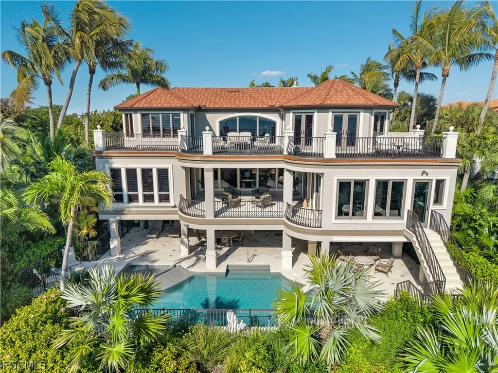 3767 W Gulf Drive Sanibel FL 33957