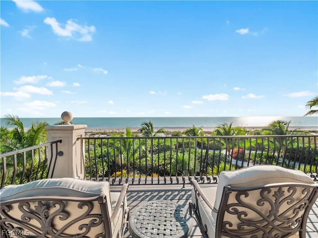 3767 W Gulf Drive Sanibel FL 33957
