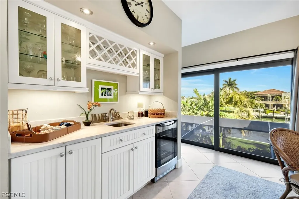 1126 Harbour Cottage Court Sanibel FL 33957
