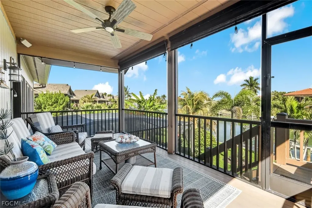 1126 Harbour Cottage Court Sanibel FL 33957