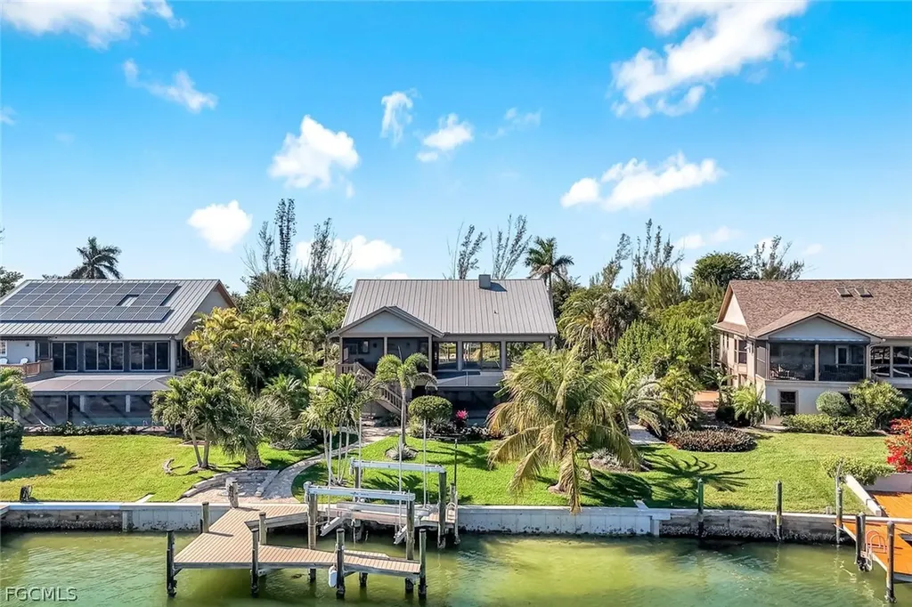1126 Harbour Cottage Court Sanibel FL 33957