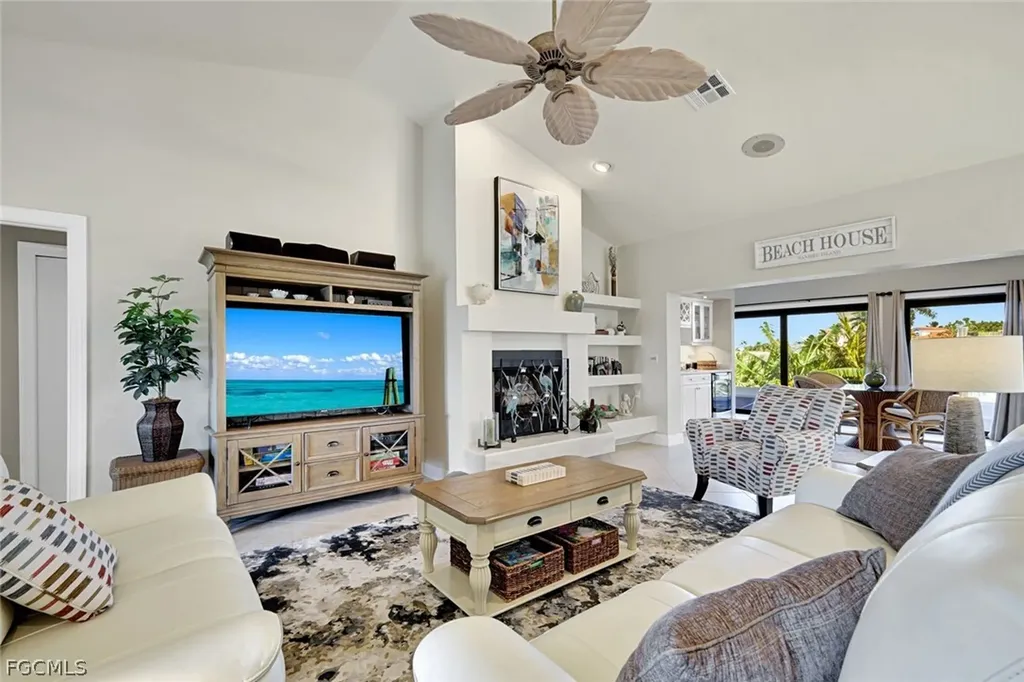 1126 Harbour Cottage Court Sanibel FL 33957