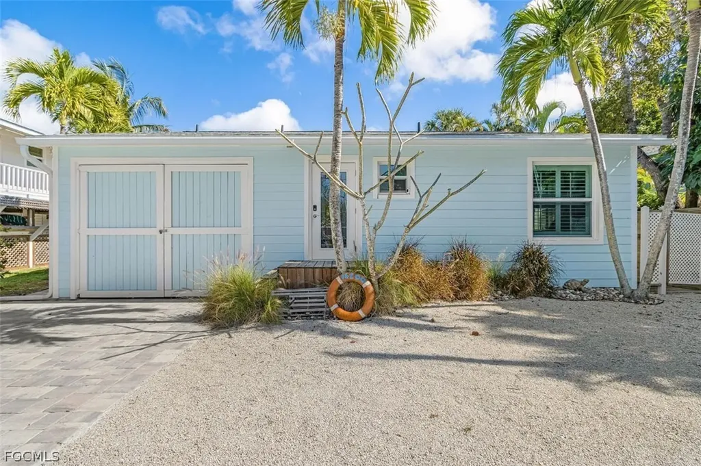 Bokeelia FL, 16200 Antigua Way