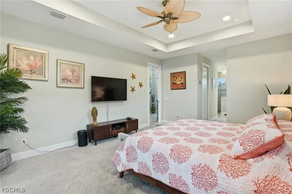 3733 SW 1st Lane Cape Coral FL 33991