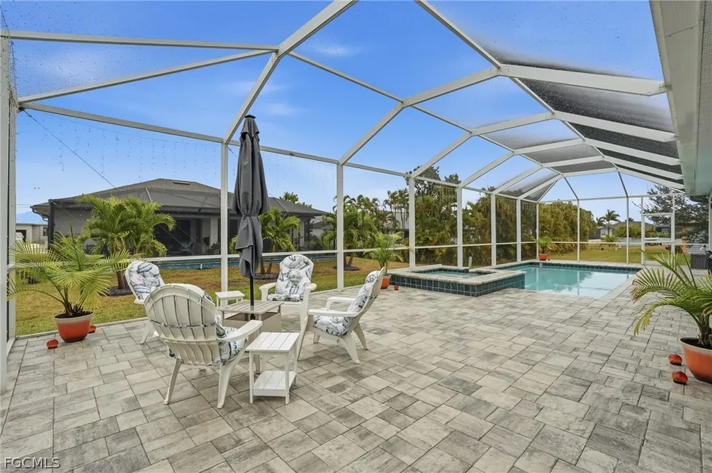 3733 SW 1st Lane Cape Coral FL 33991
