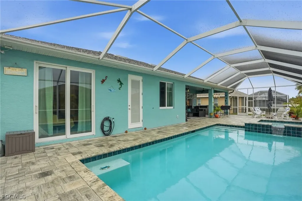 3733 SW 1st Lane Cape Coral FL 33991
