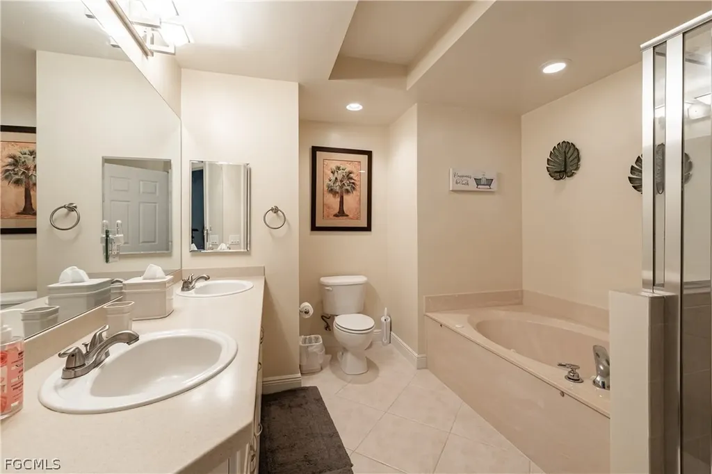 2743 1st Street Fort Myers FL 33916