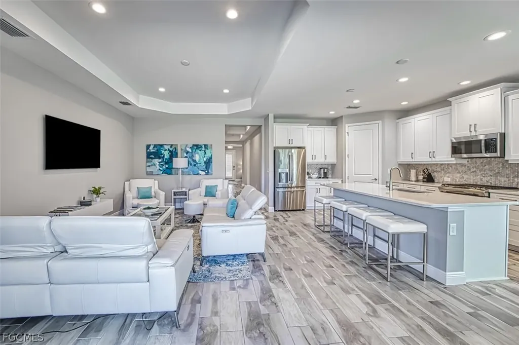 2925 Willow Ridge Court Fort Myers FL 33905