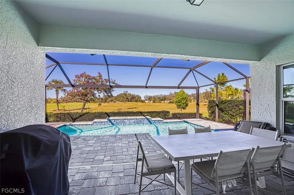 2925 Willow Ridge Court Fort Myers FL 33905
