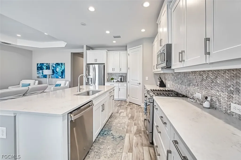 2925 Willow Ridge Court Fort Myers FL 33905