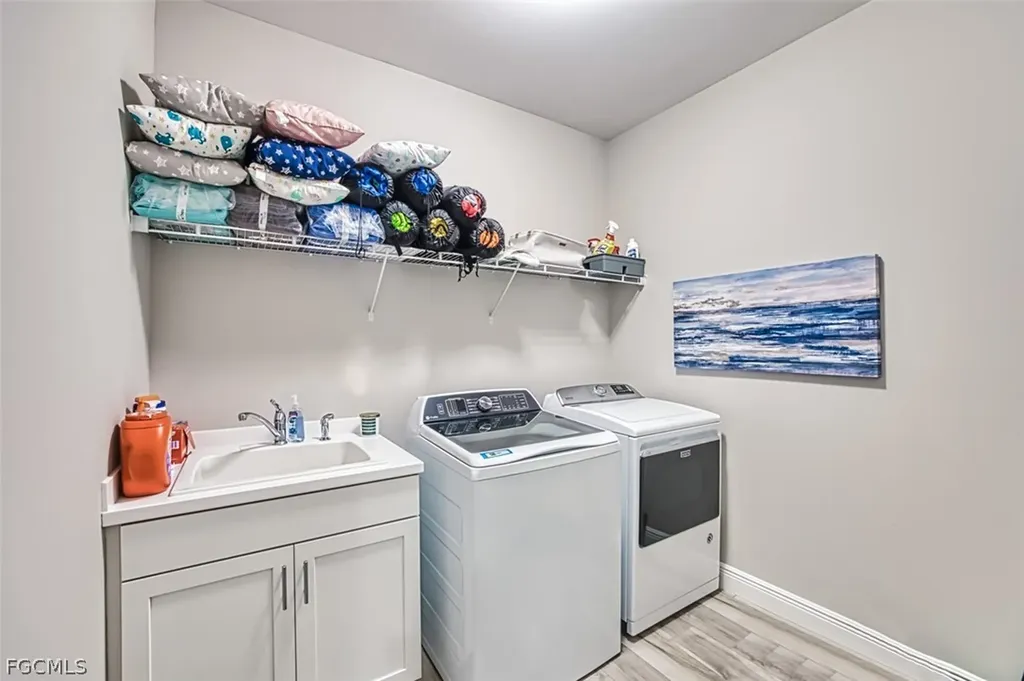 2925 Willow Ridge Court Fort Myers FL 33905