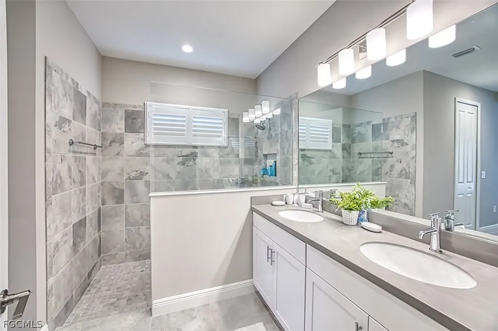 2925 Willow Ridge Court Fort Myers FL 33905