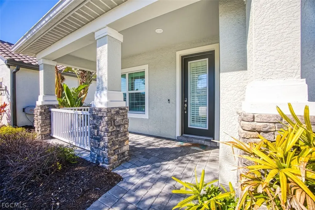 2925 Willow Ridge Court Fort Myers FL 33905