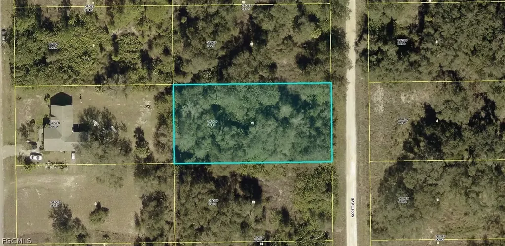 1817 Scott Avenue Lehigh Acres FL 33972