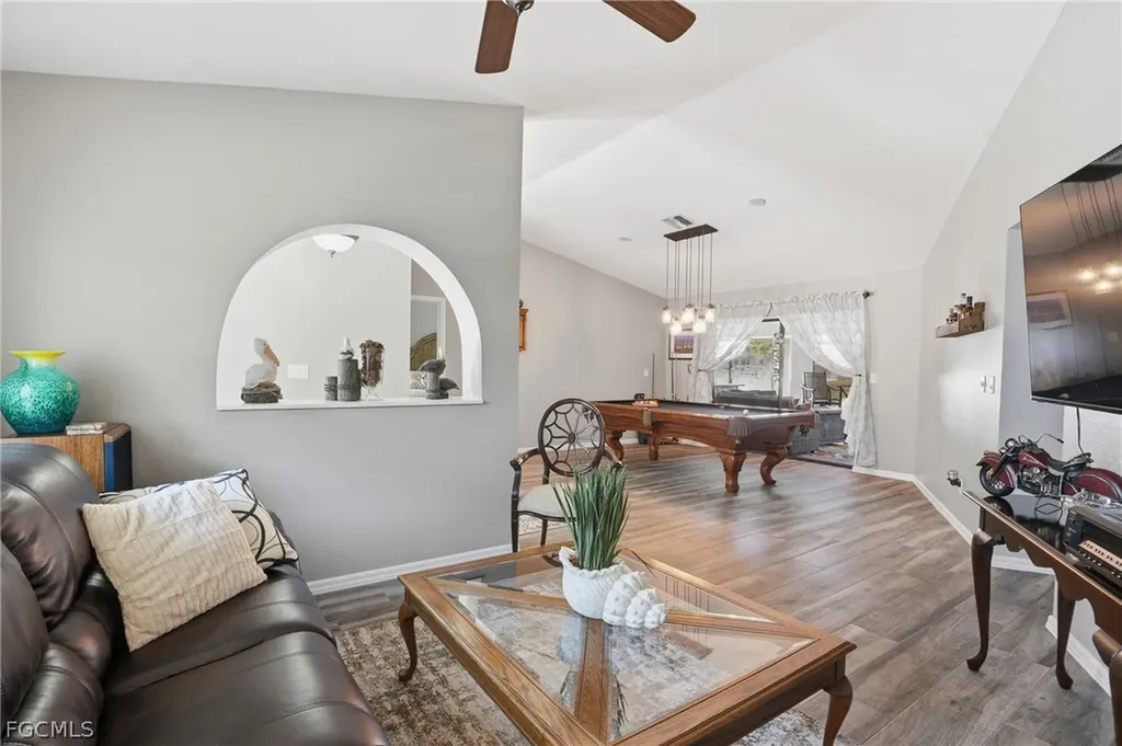 4419 SW 11th Avenue Cape Coral FL 33914