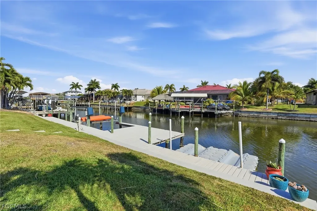 4419 SW 11th Avenue Cape Coral FL 33914