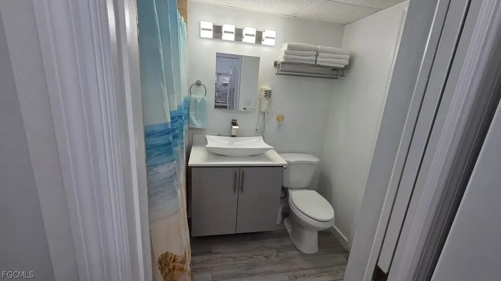 3211 Stringfellow Road St. James City FL 33956