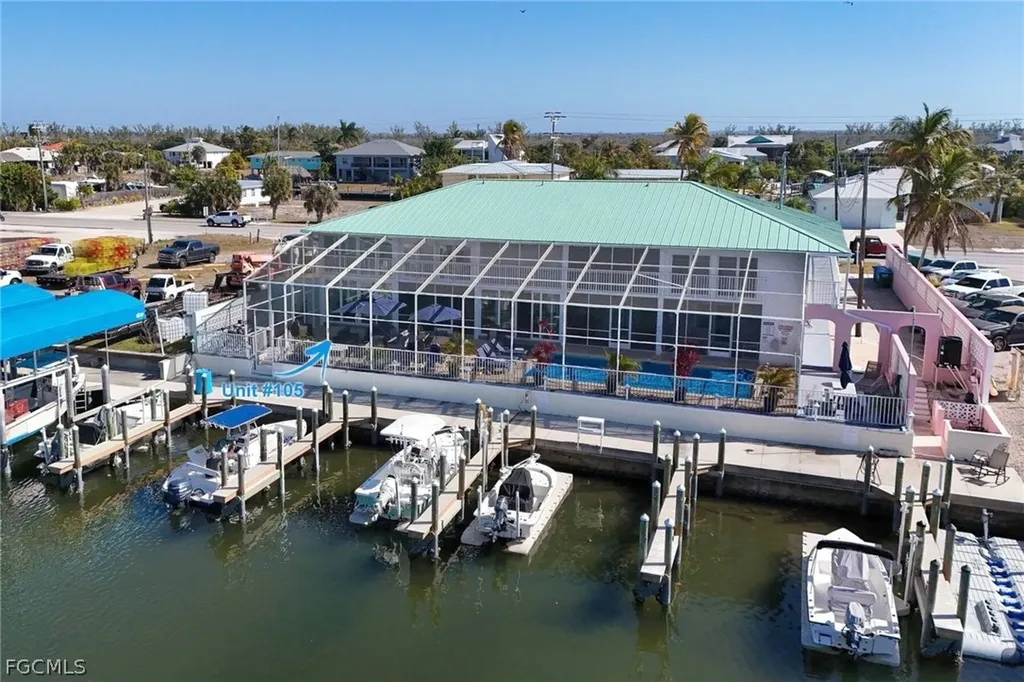 3211 Stringfellow Road St. James City FL 33956