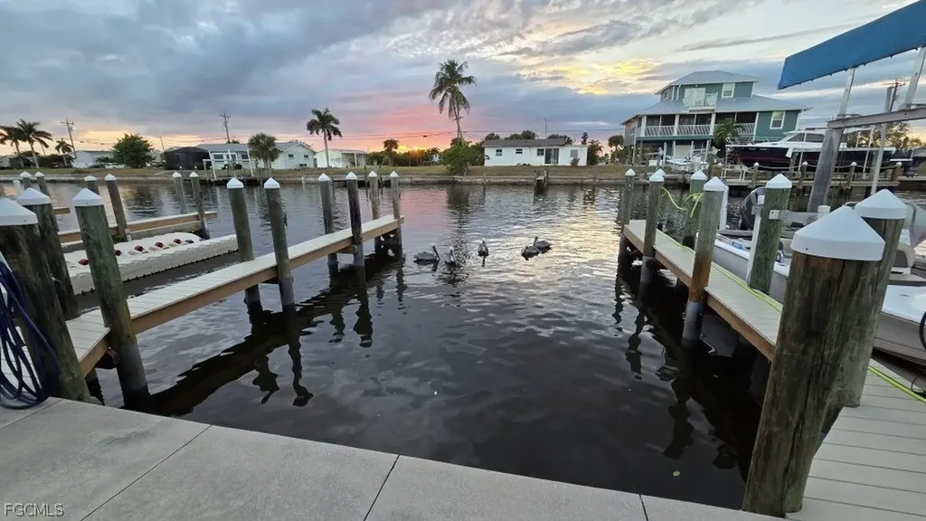 3211 Stringfellow Road St. James City FL 33956