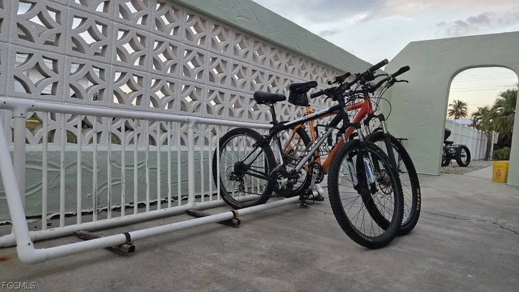 3211 Stringfellow Road St. James City FL 33956