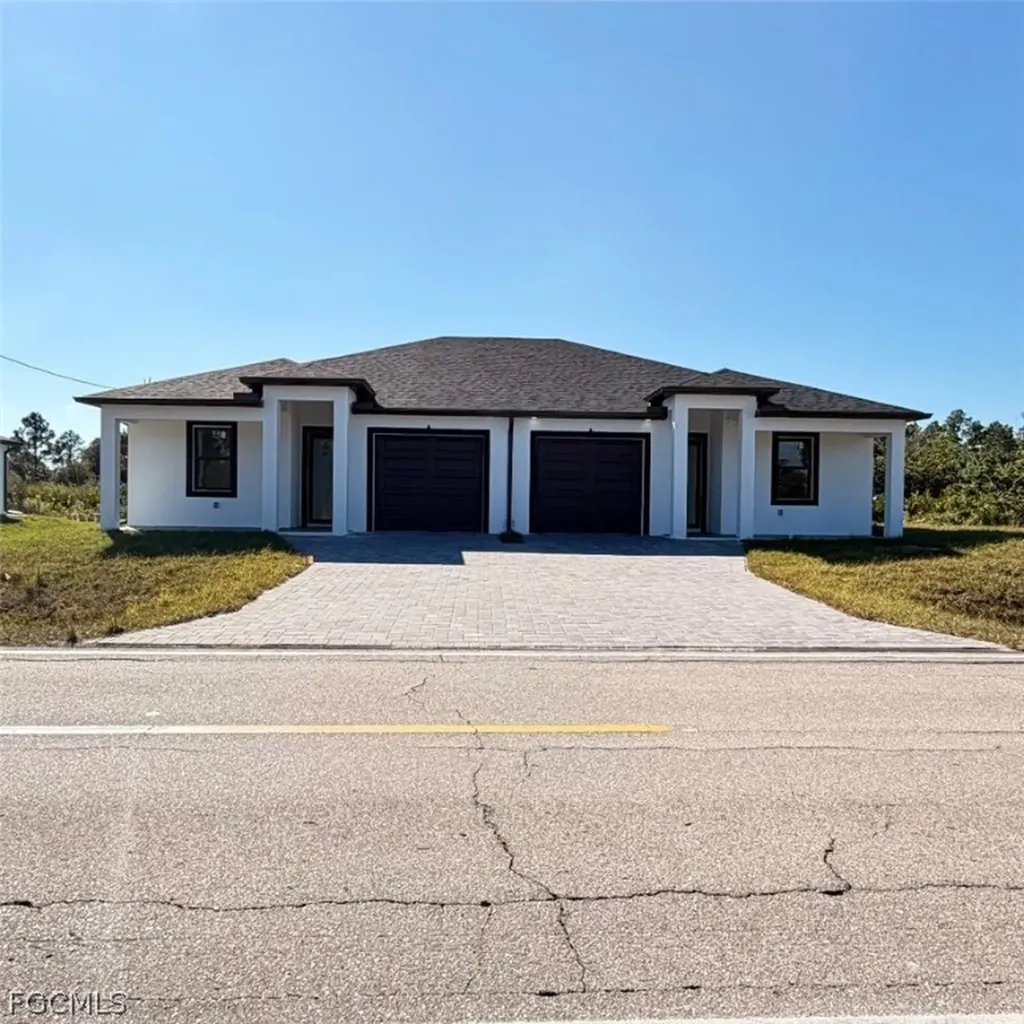 209-211 W 12th Street Lehigh Acres FL 33972