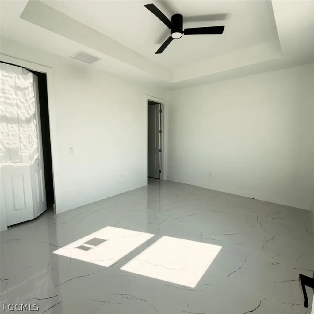 209-211 W 12th Street Lehigh Acres FL 33972