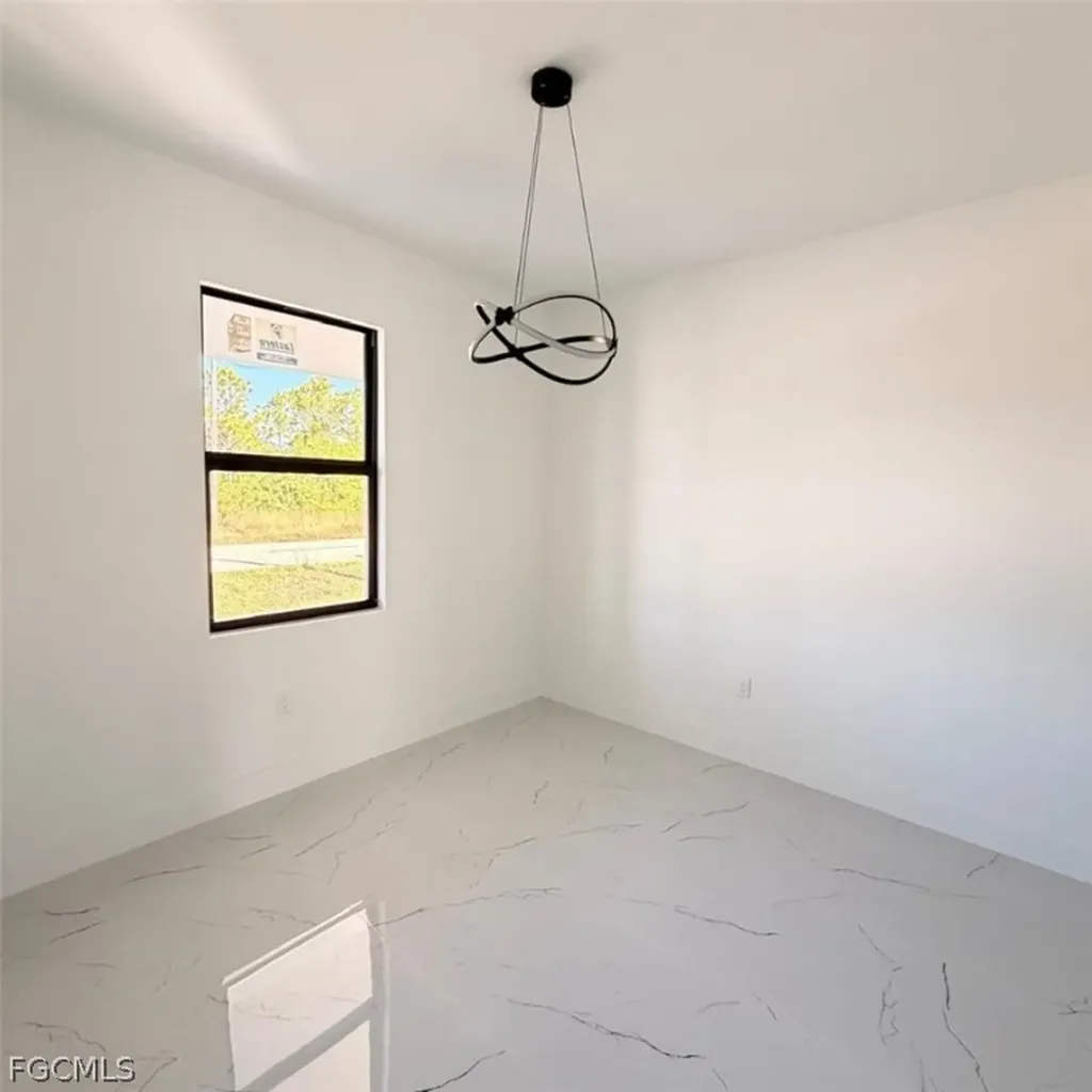 209-211 W 12th Street Lehigh Acres FL 33972