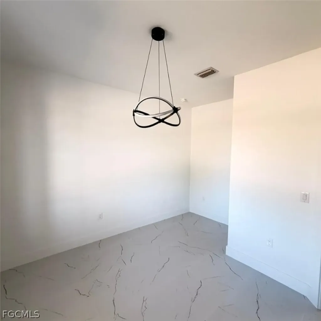 209-211 W 12th Street Lehigh Acres FL 33972