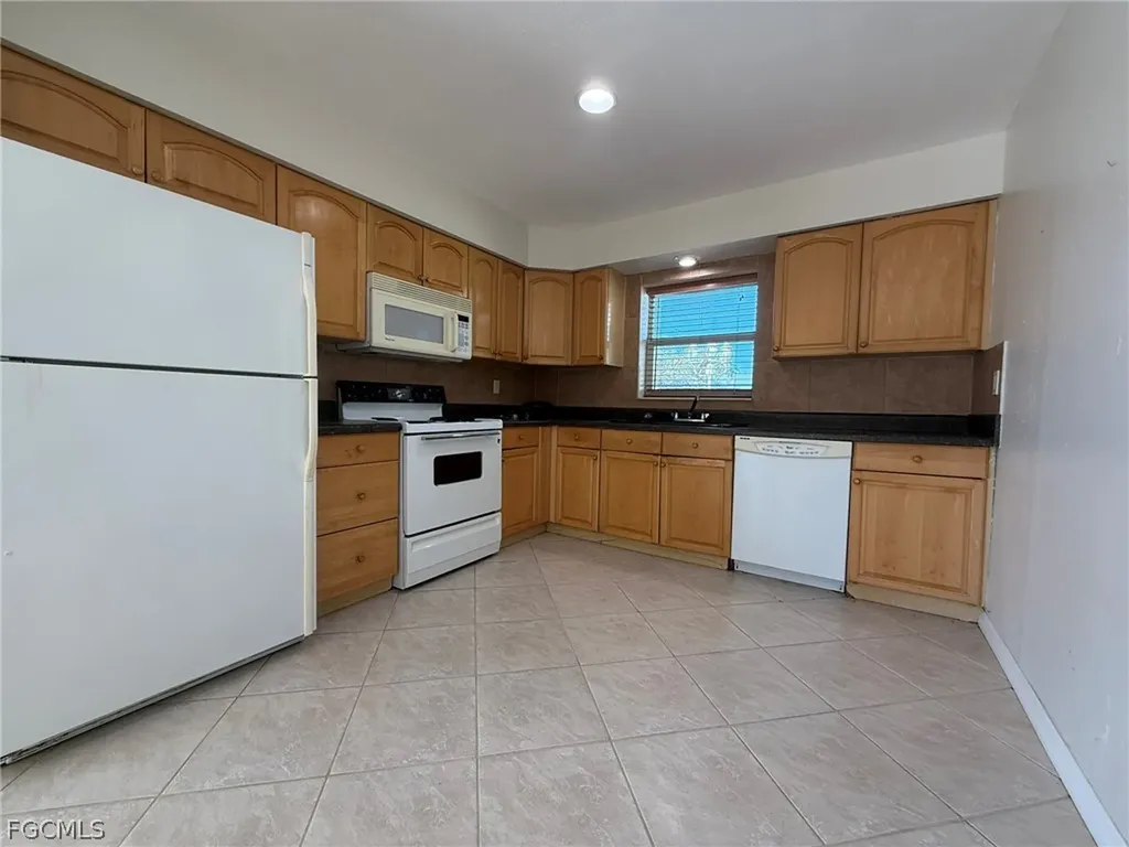 224 SE 3rd Terrace Cape Coral FL 33990