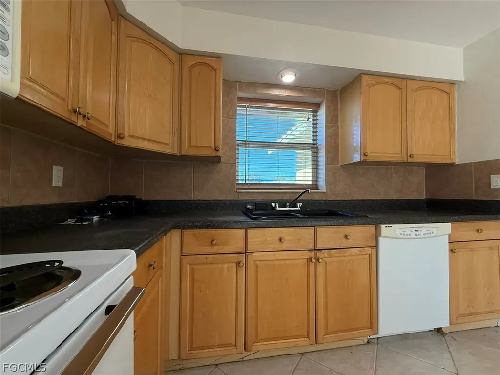 224 SE 3rd Terrace Cape Coral FL 33990