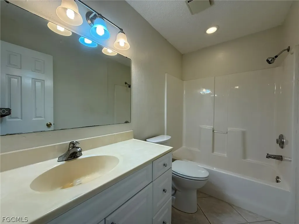 224 SE 3rd Terrace Cape Coral FL 33990