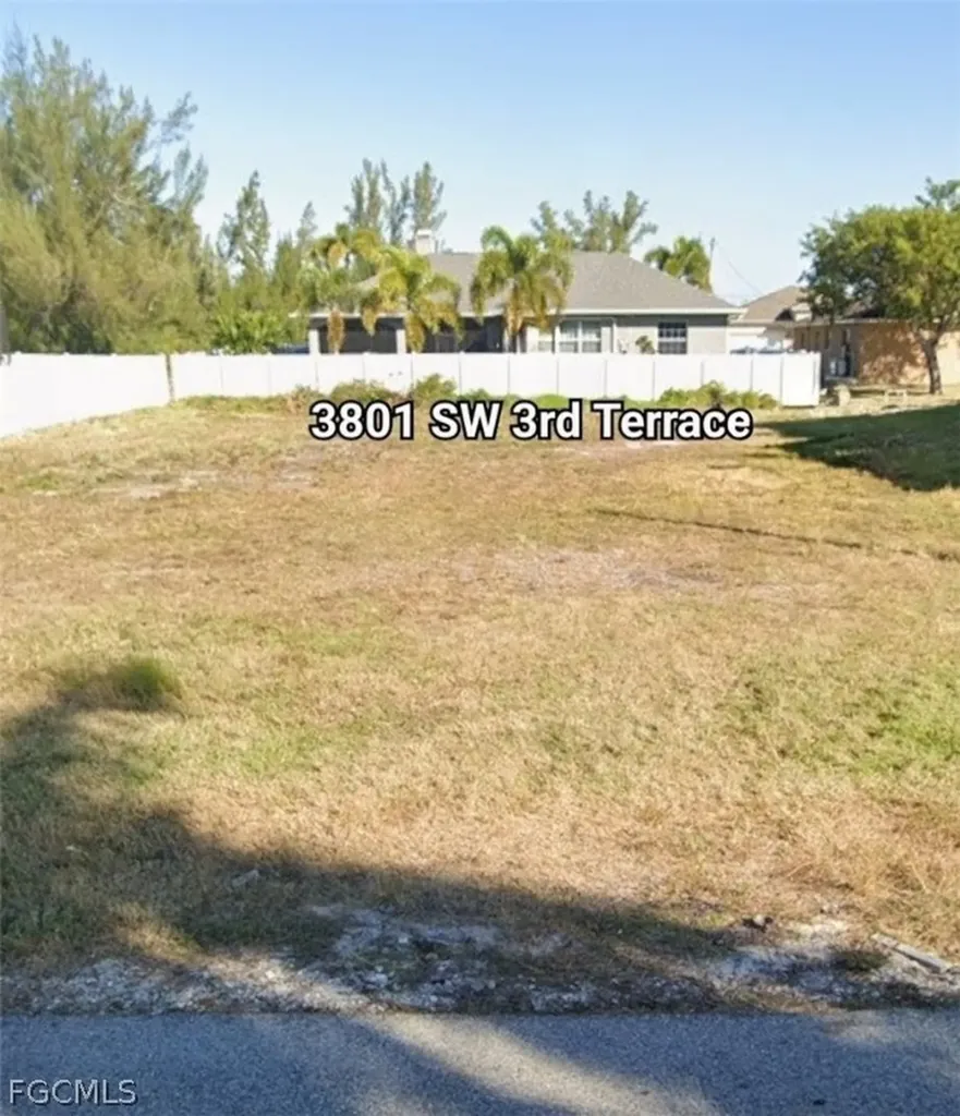 3801 SW 3rd Terrace Cape Coral FL 33991