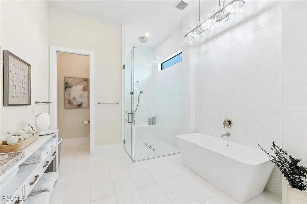 160 SW 52nd Terrace Cape Coral FL 33914