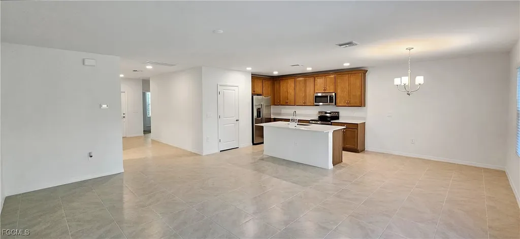 235 Lakeside Breeze Way Lehigh Acres FL 33936